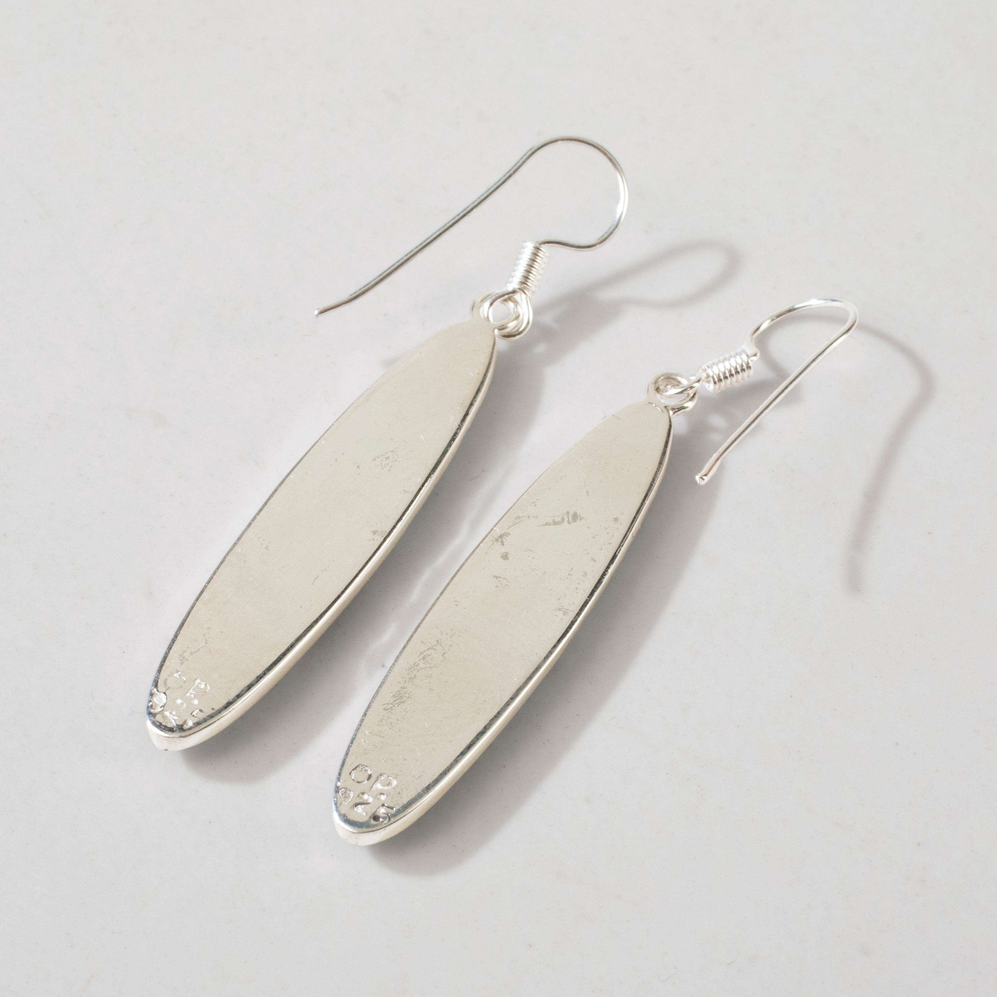 Kalifano Southwest Silver Jewelry White Buffalo Oval 925 Sterling Silver USA Handmade Earring with French Hook NME.2228.WB