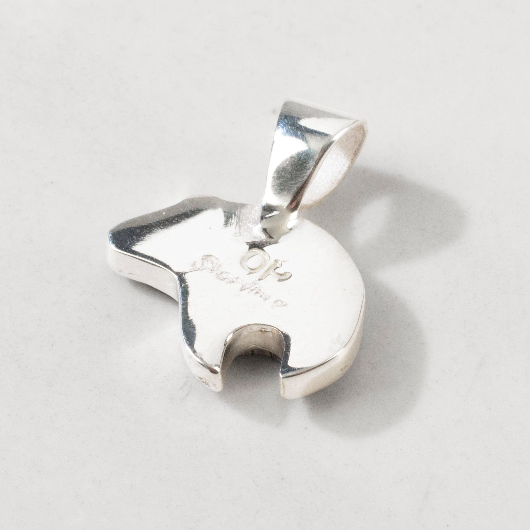 Kalifano Southwest Silver Jewelry White Buffalo Turquoise Bear 925 Sterling Silver USA Handmade Pendant NMN.0466.WB