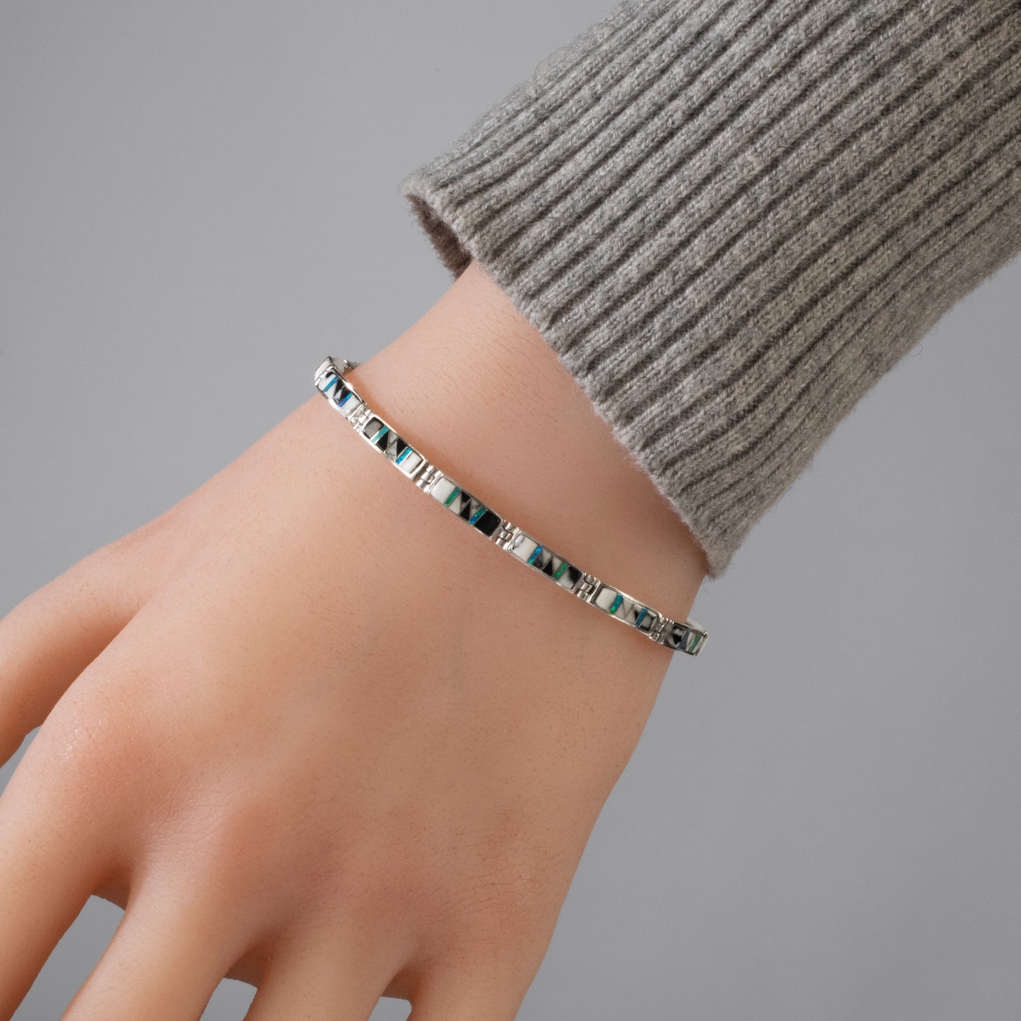 Kalifano Southwest Silver Jewelry White Buffalo Turquoise Regtangle 925 Sterling Silver Bracelet NMB.0541.WB