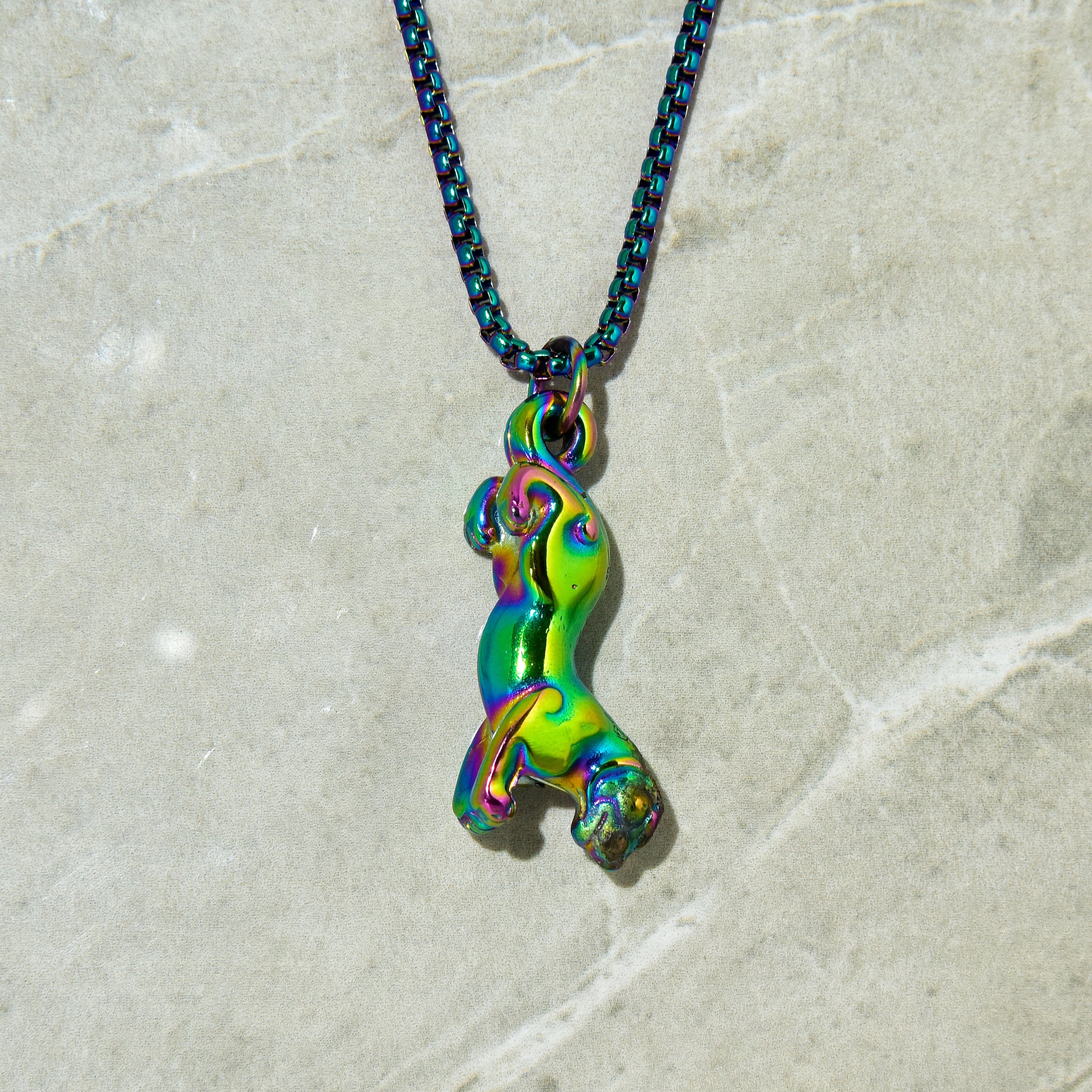 Kalifano Steel Hearts Jewelry Aurora Borealis Jaguar Steel Hearts Necklace SHN519-AB