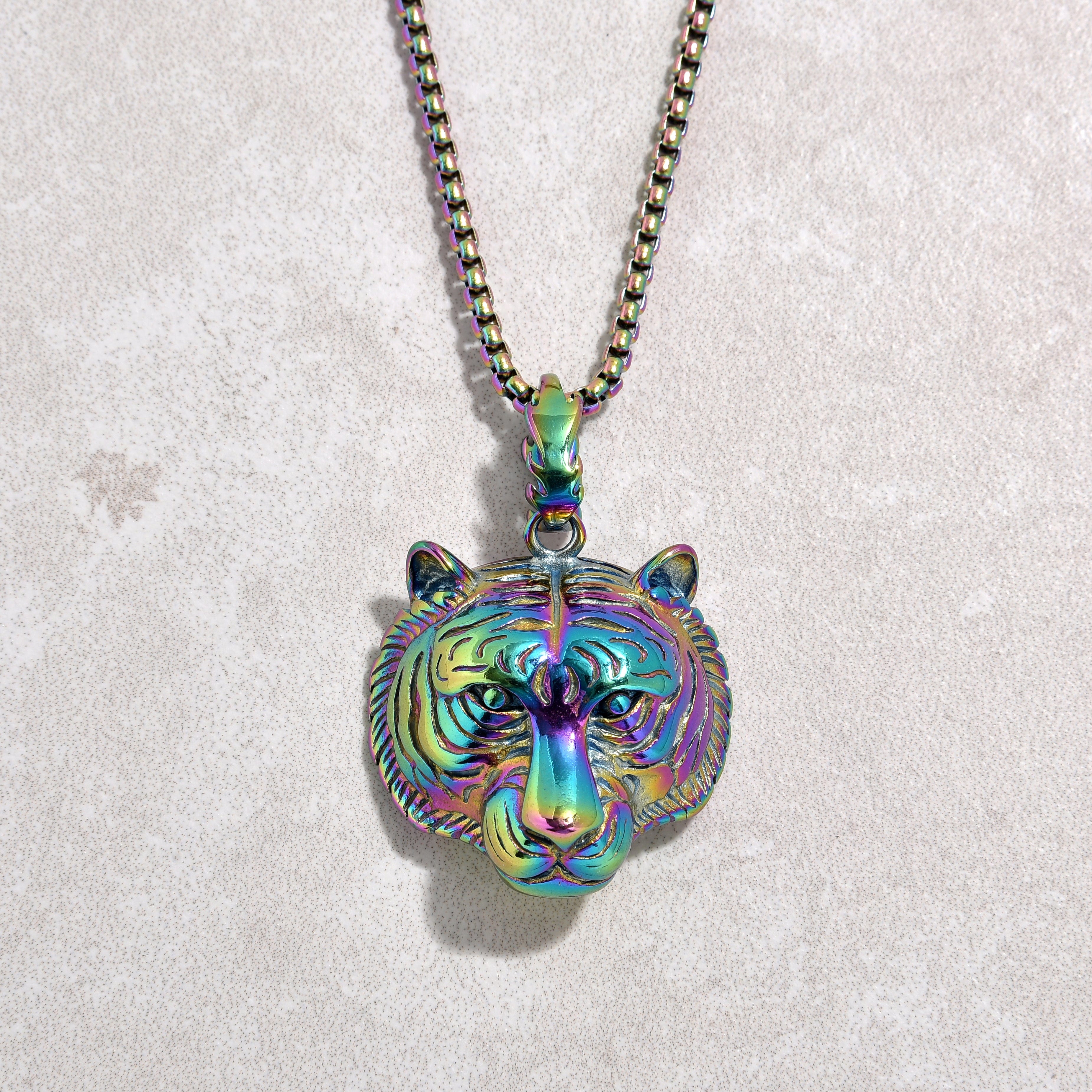 Kalifano Steel Hearts Jewelry Aurora Borealis Tiger Steel Hearts Necklace SHN521-AB
