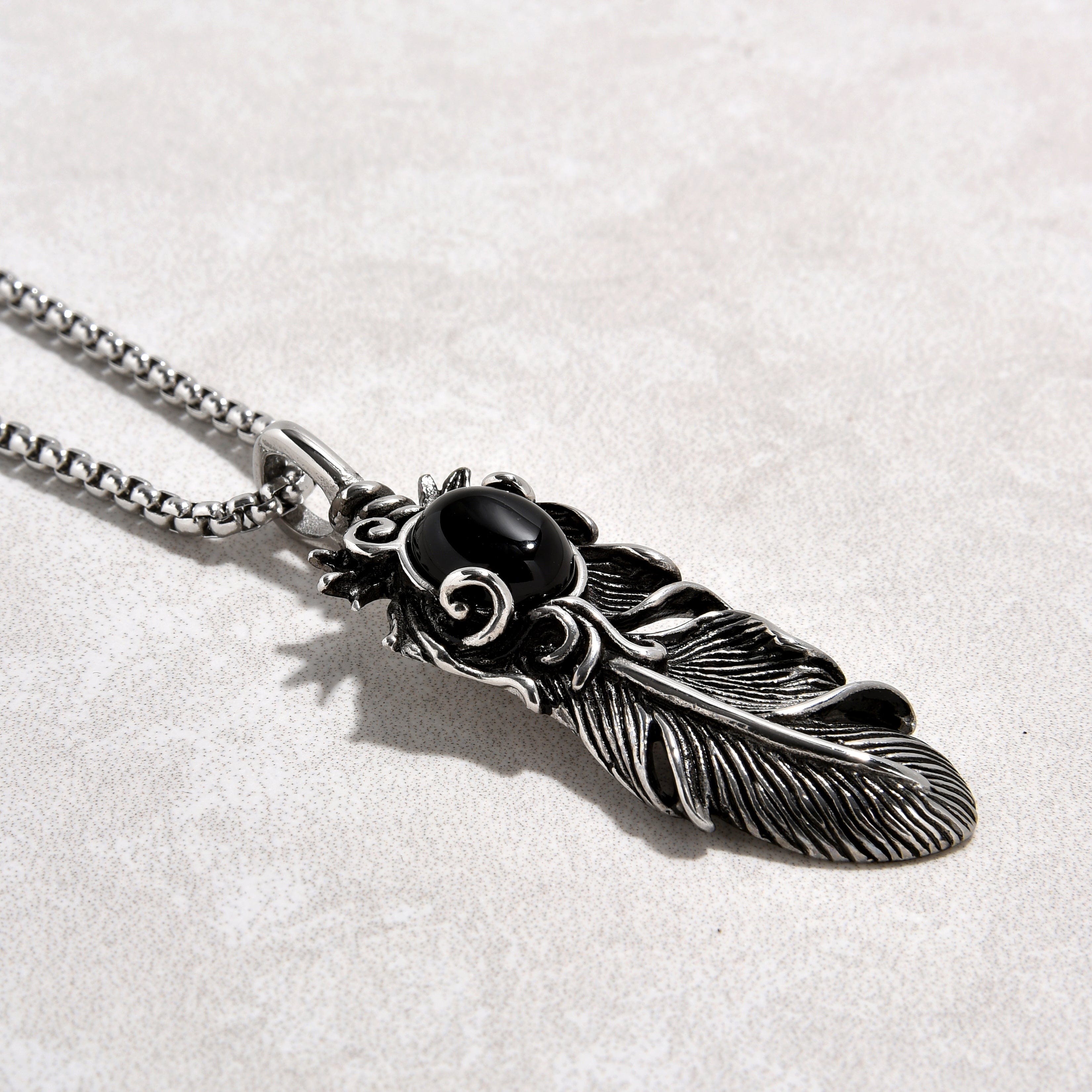 Kalifano Steel Hearts Jewelry Silver Black Agate Feather Steel Hearts Necklace SHN512S-BK