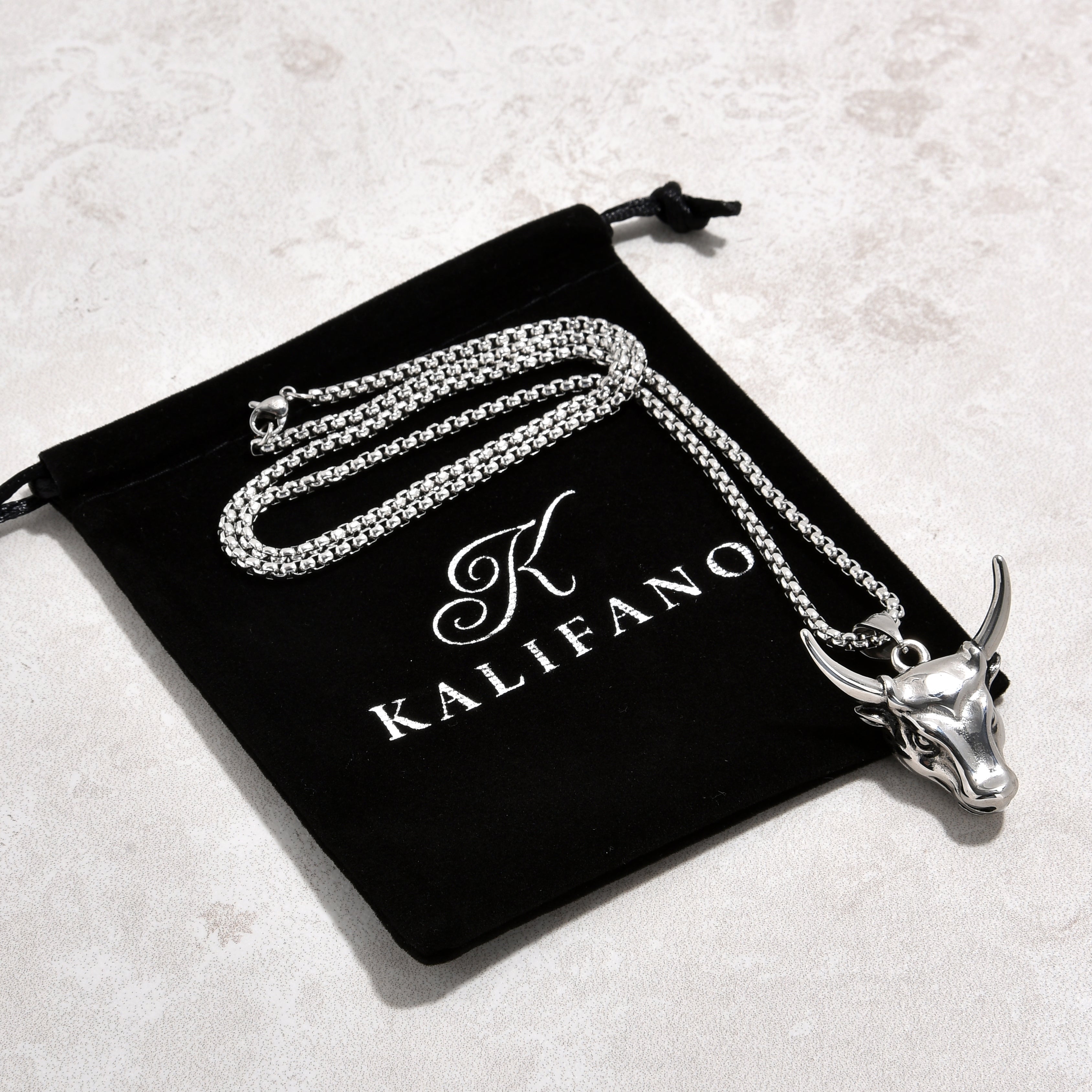 Kalifano Steel Hearts Jewelry Silver Bull Head Steel Hearts Necklace SHN517-S