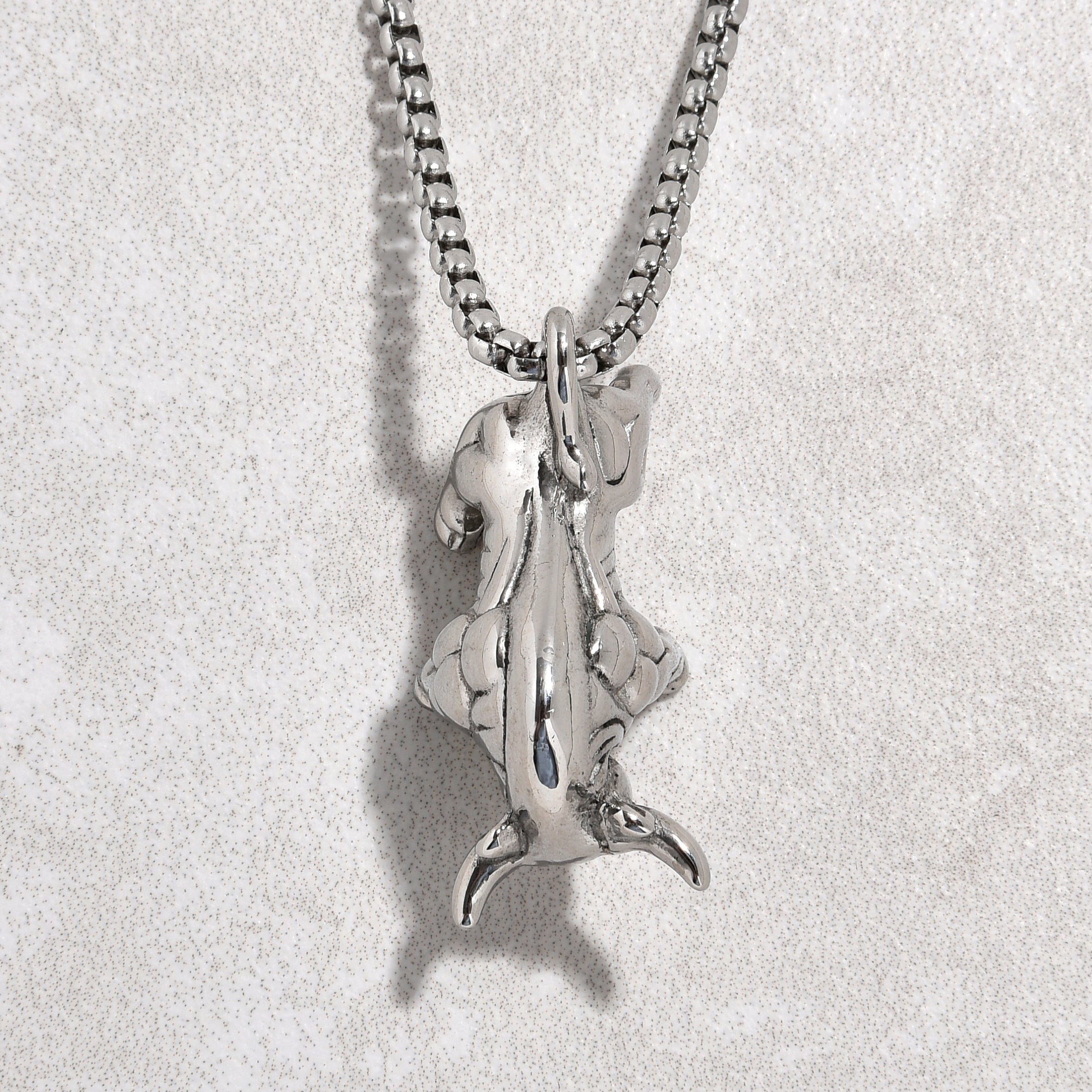 Kalifano Steel Hearts Jewelry Silver Bull Steel Hearts Necklace SHN526-S