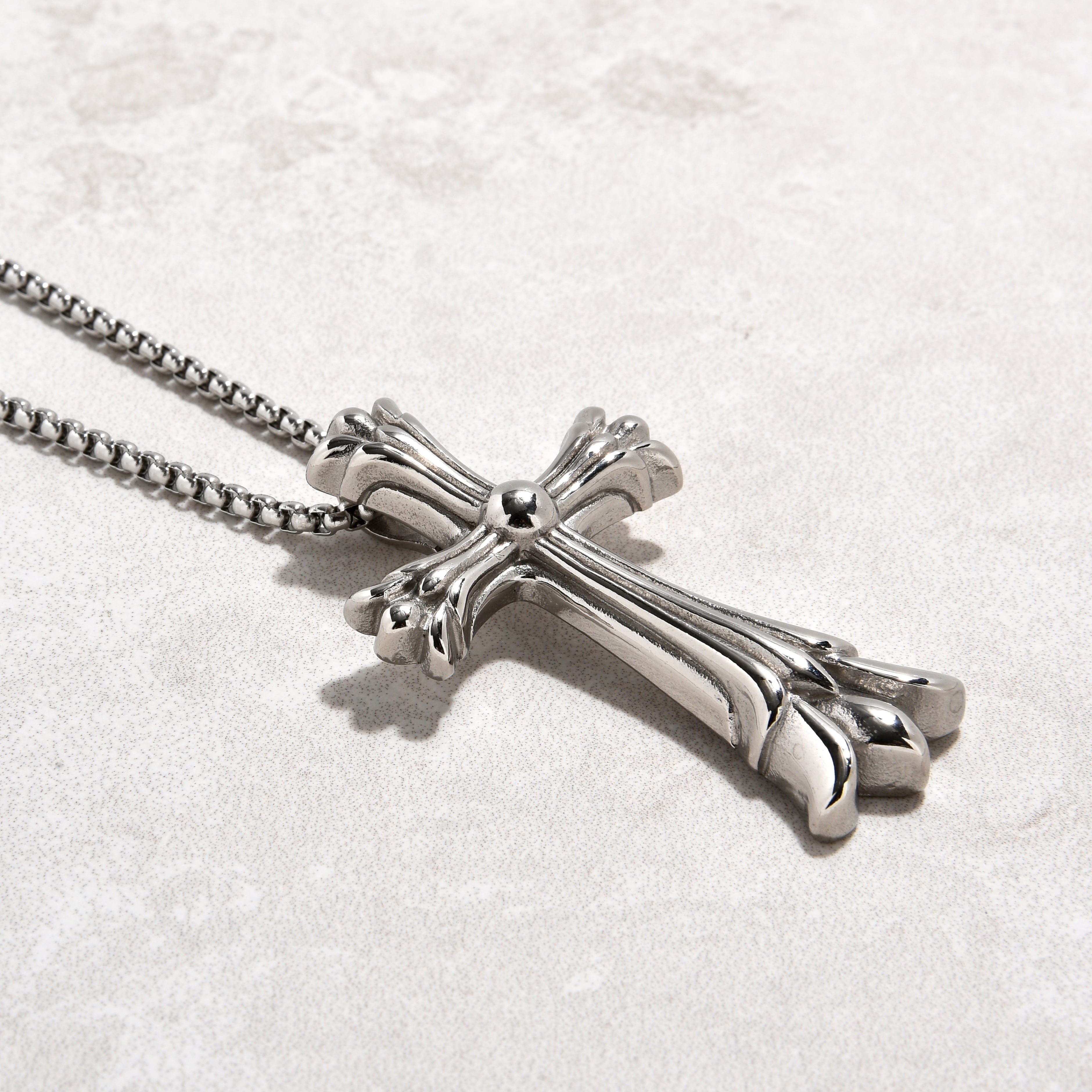 Kalifano Steel Hearts Jewelry Silver Cross Steel Hearts Necklace SHN530-S