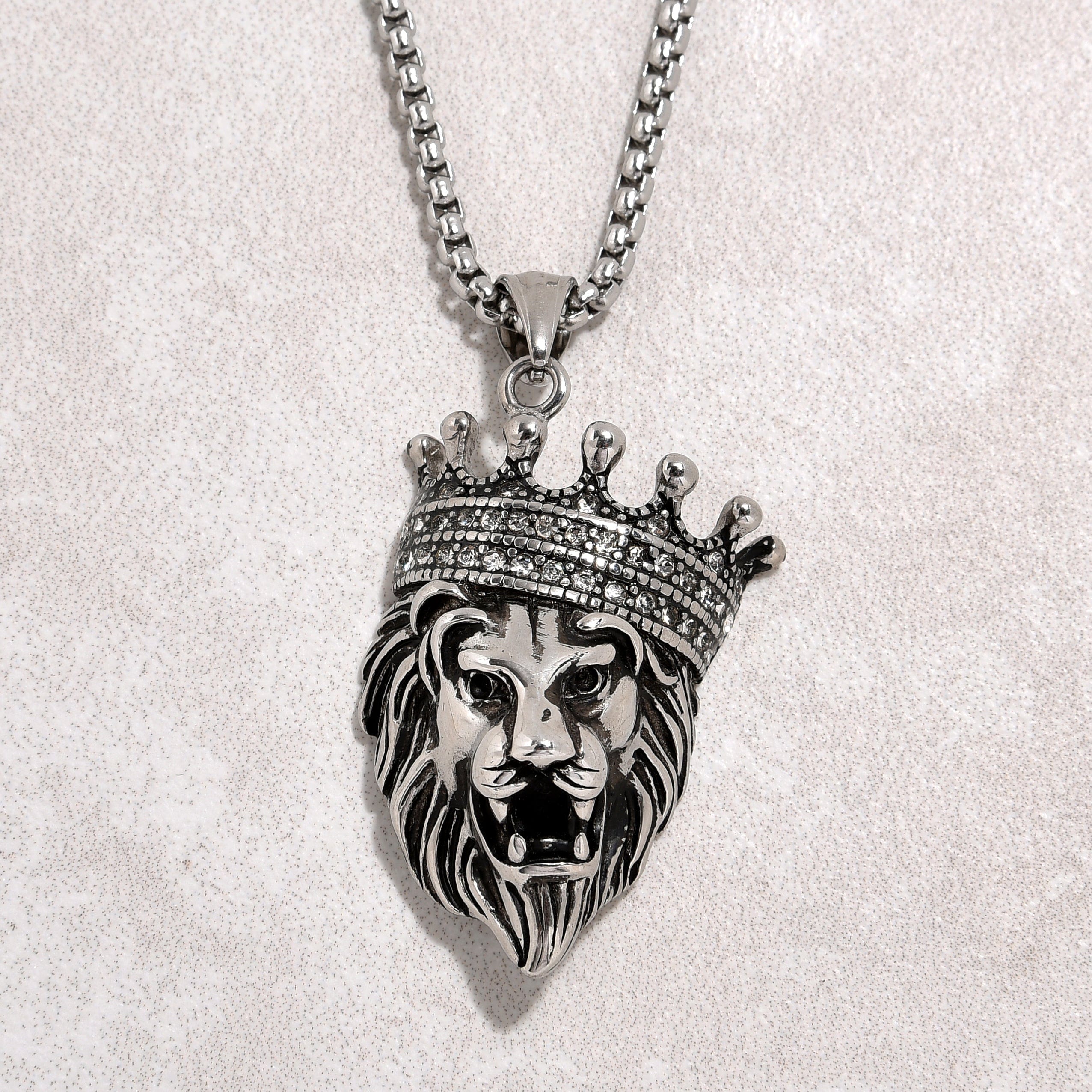 Kalifano Steel Hearts Jewelry Silver Lion Steel Hearts Necklace SHN520-S