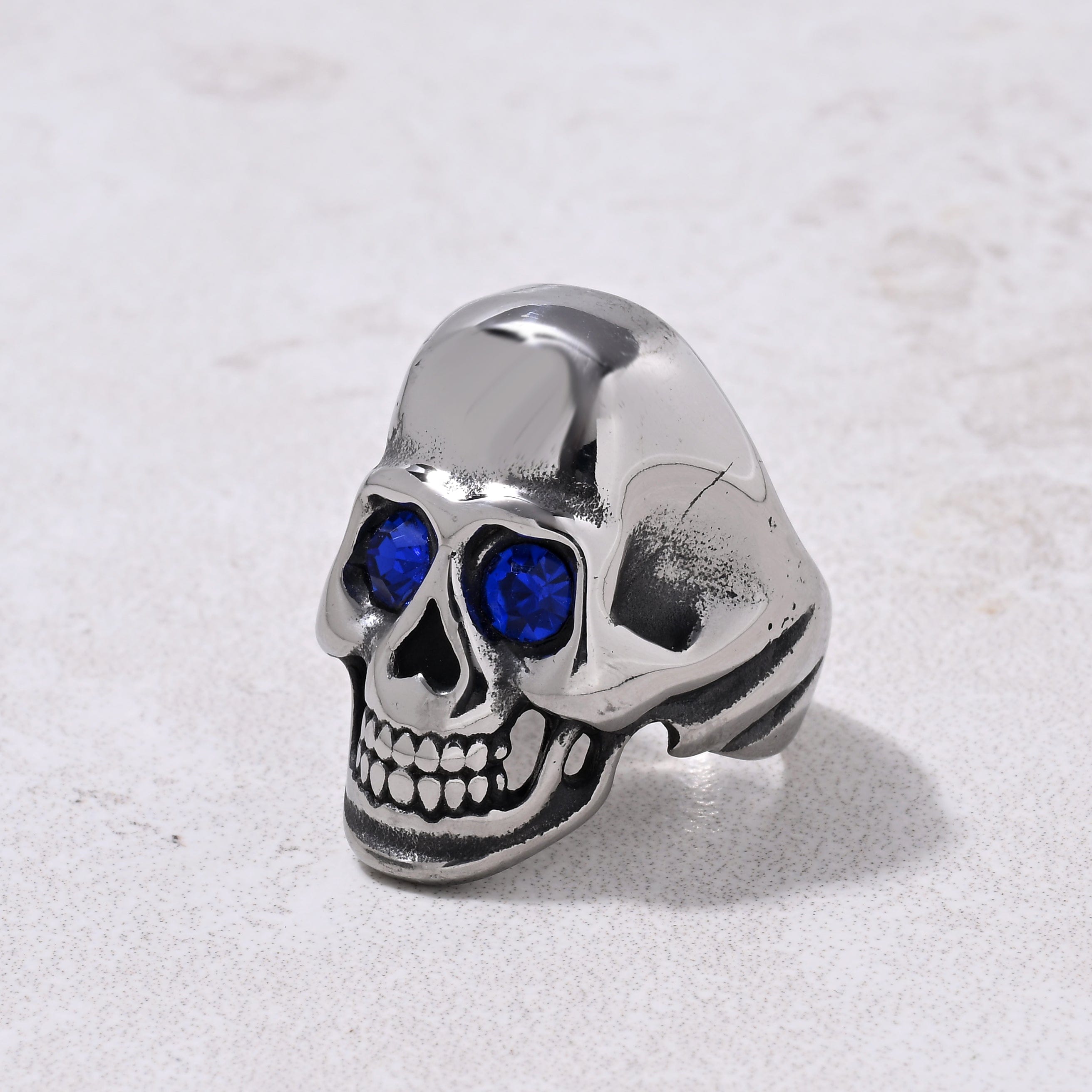 Kalifano Steel Hearts Jewelry Silver Punk Skull Sapphire Glass Ring