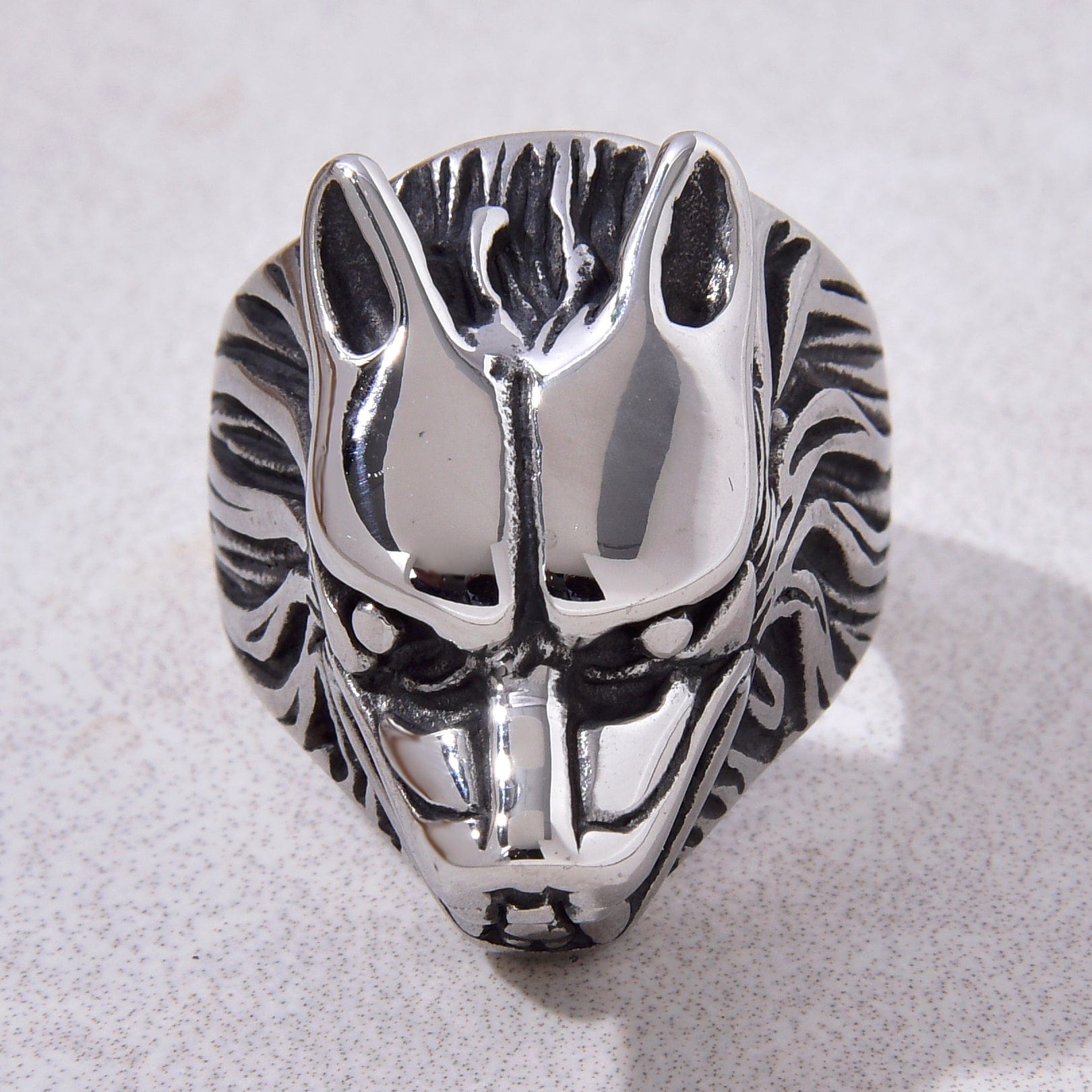 Kalifano Steel Hearts Jewelry Silver Wolf Head Steel Hearts Ring