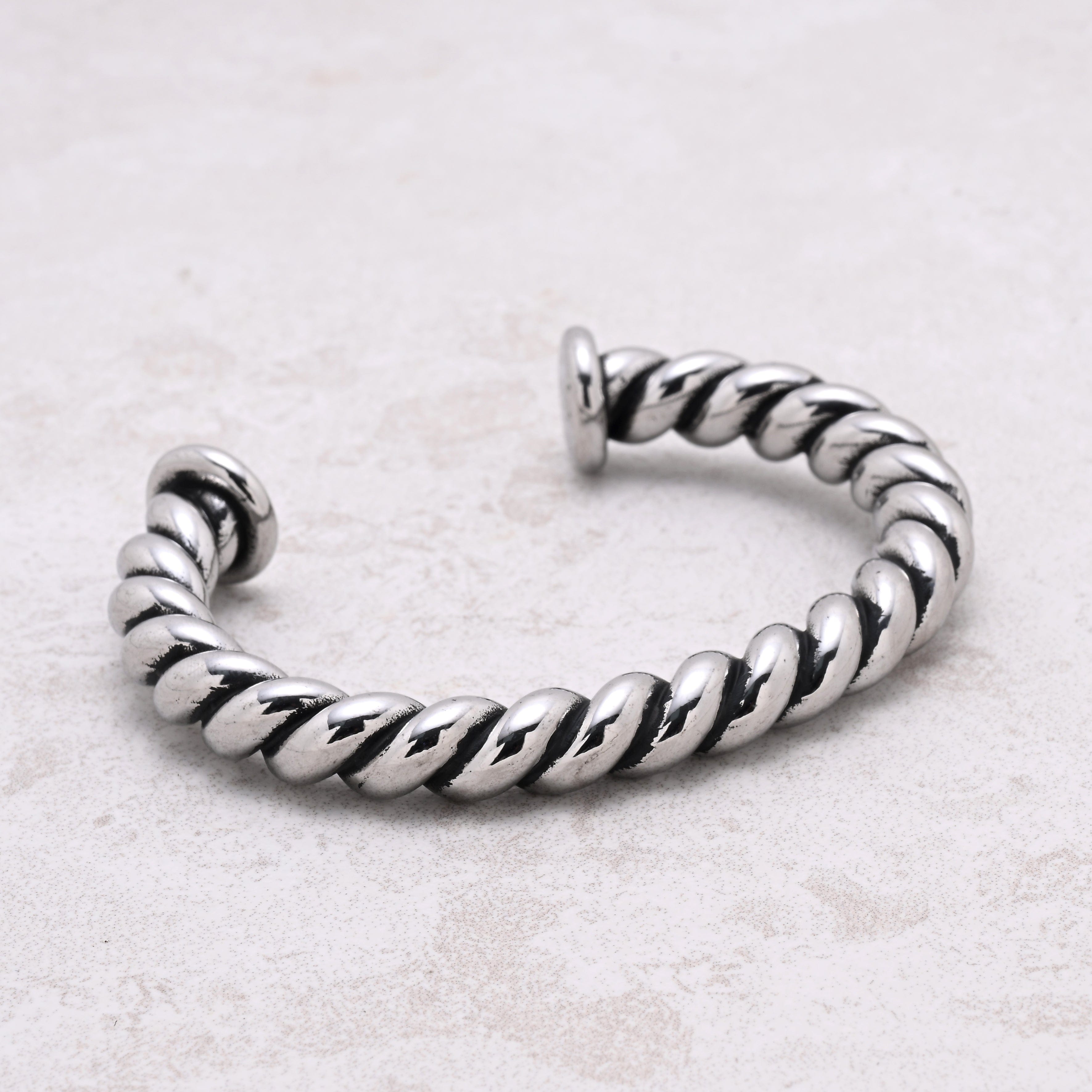 Kalifano Steel Hearts Jewelry Stainless Steel Braided Cuff SHC013-S-L