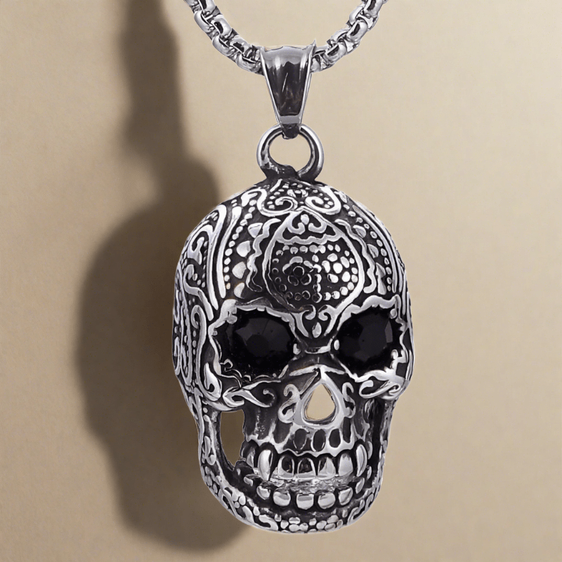 Kalifano Steel Hearts Jewelry Steel Hearts Skull with Black Gemstone Necklace SHN120-22