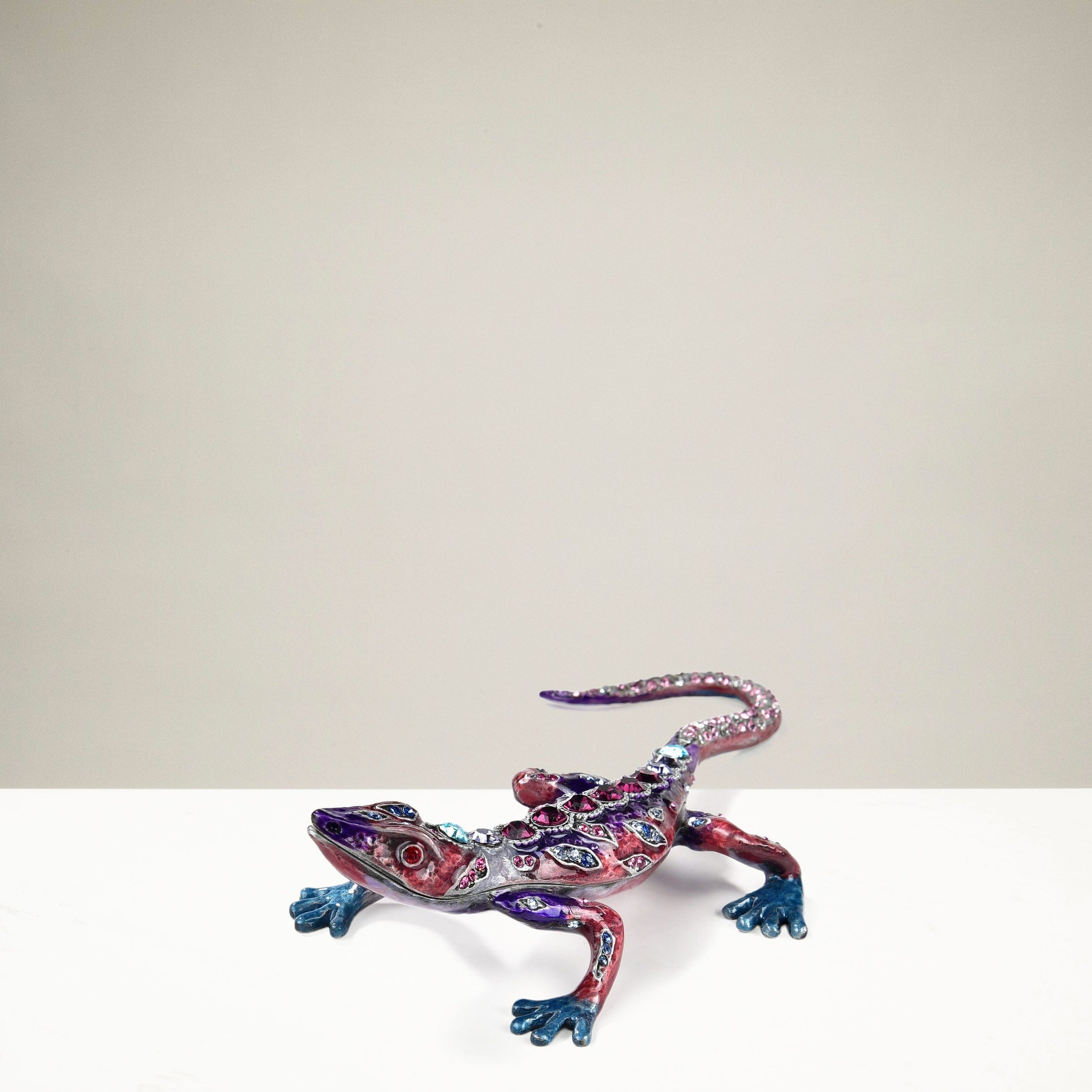 Kalifano Amethyst Crystal Lizard Figurine made with Swarovski Crystal