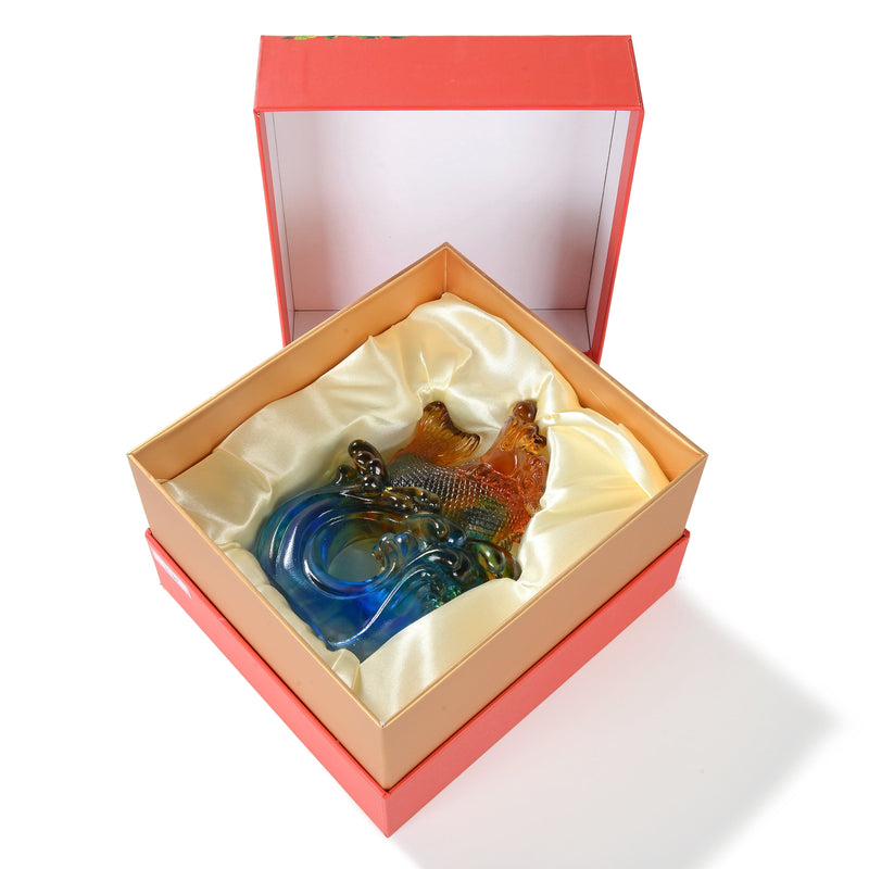 Kalifano Crystal Carving Mythical Dragon Head Fish Crystal Carving - A Symbol of Good Fortune and Prosperity CR230-CAR