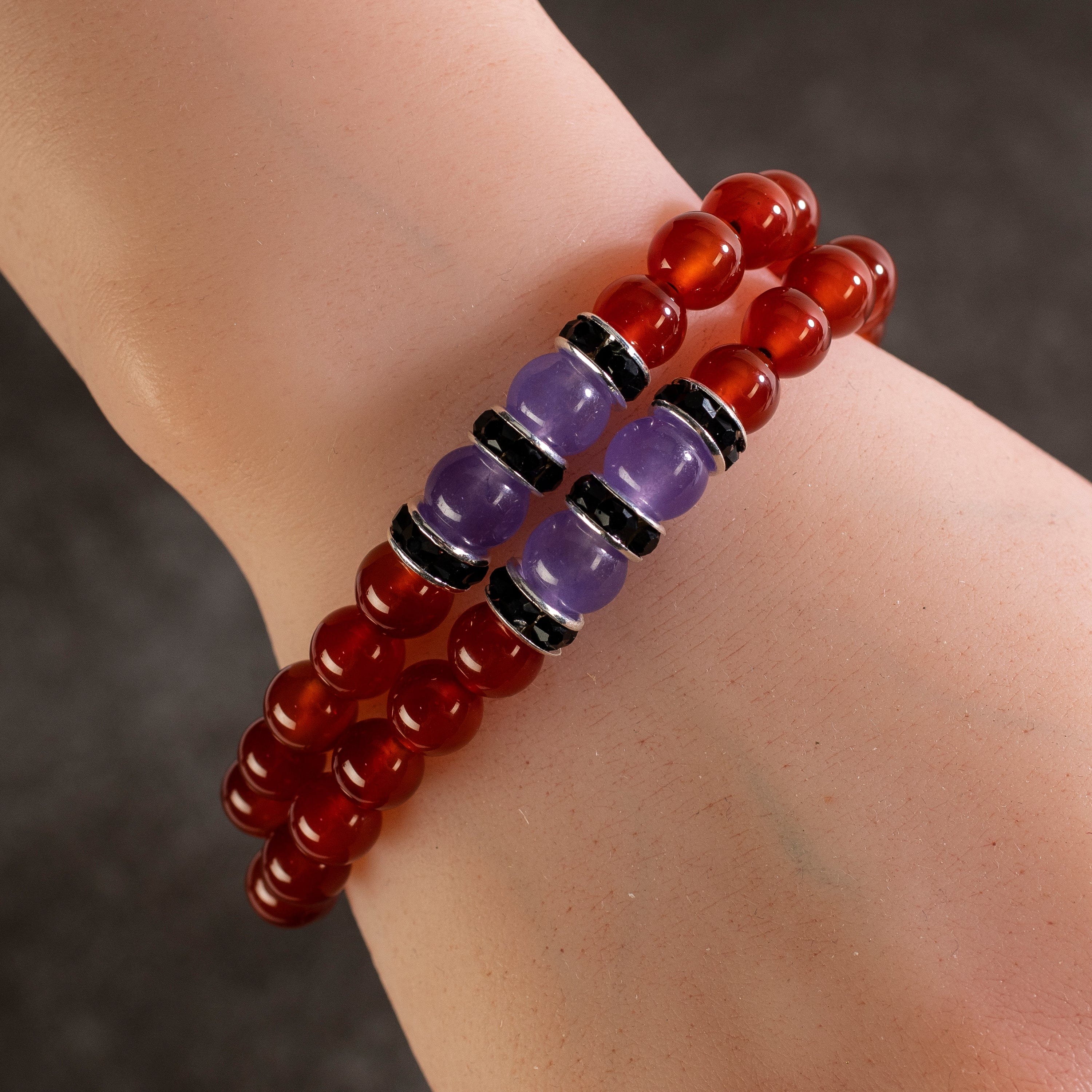Kalifano Gemstone Bracelets Carnelian 8mm Beads with Purple Agate and Black and Silver Accent Beads Double Wrap Elastic Gemstone Bracelet WHITE-BGI2-040