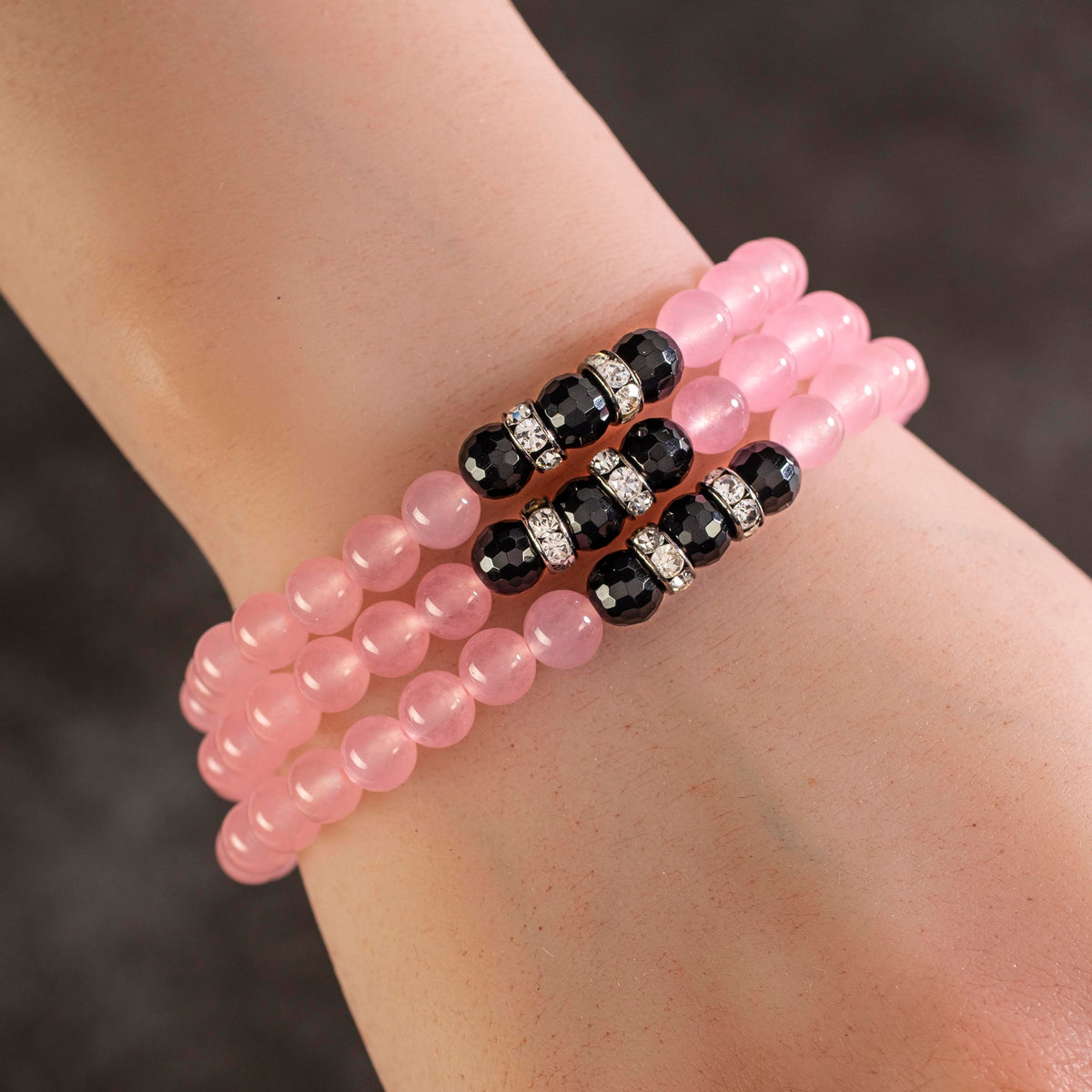Kalifano Gemstone Bracelets Rose Quartz 6mm Beads with Black Agate Crystal Accent Beads Triple Wrap Elastic Gemstone Bracelet WHITE-BGI3-034