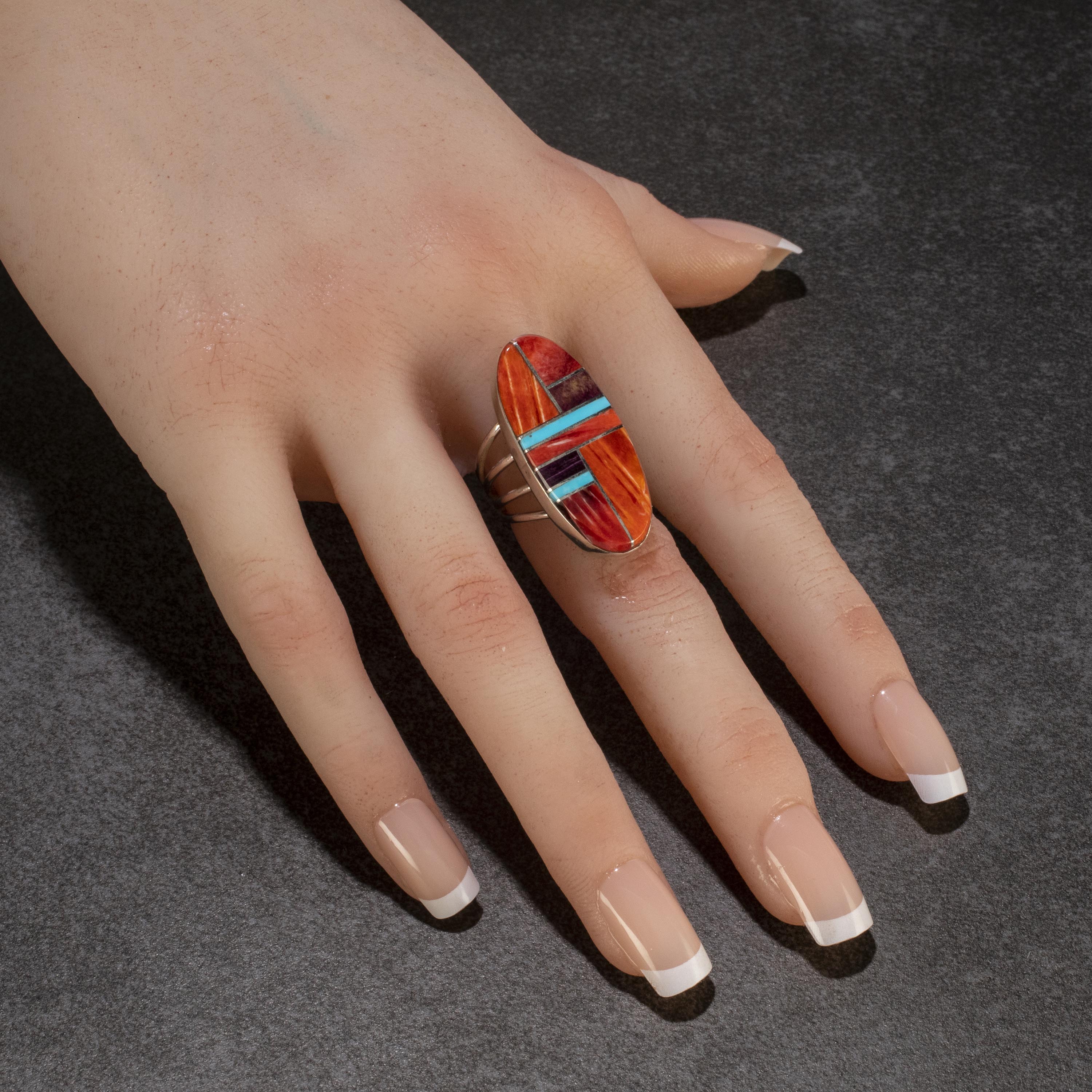 Kalifano Native American Jewelry 6 Red, Orange, and Purple Spiny Oyster Shell with Turquoise Inlay USA Native American Made 925 Sterling Silver Ring NAR800.040.6