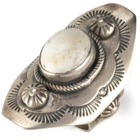 Bobby Johnson Navajo White Buffalo USA Native American Made 925 Sterling Silver Ring Main Image