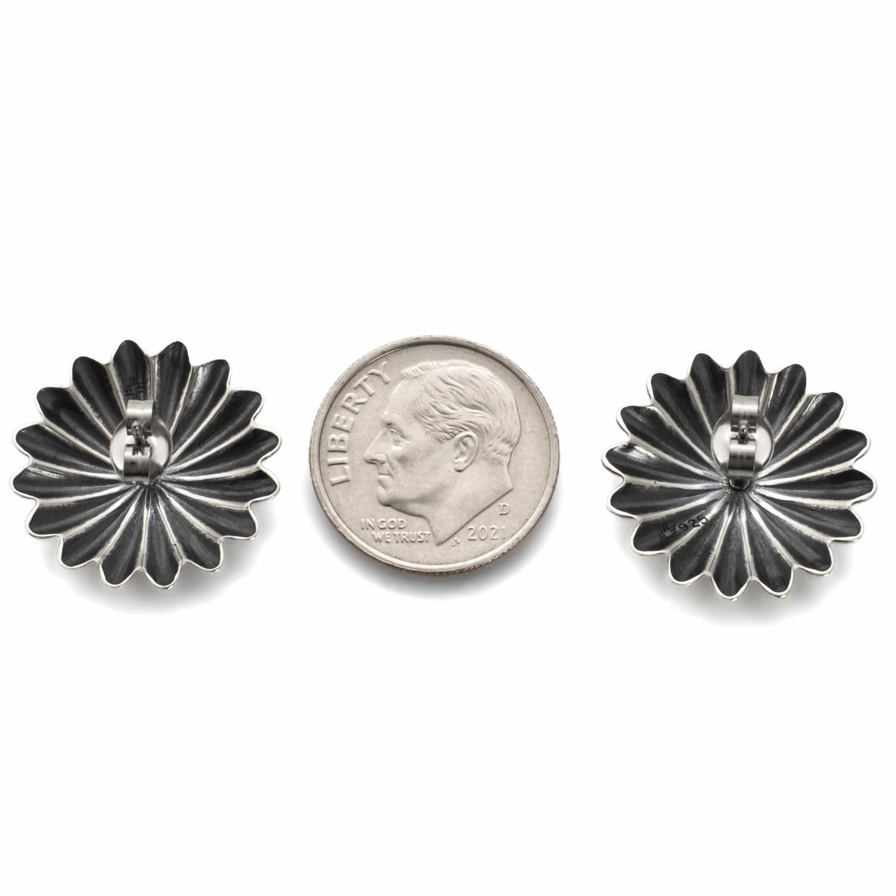 Kalifano Native American Jewelry Flower USA Native American Made Sterling Silver Earrings NAE150.003