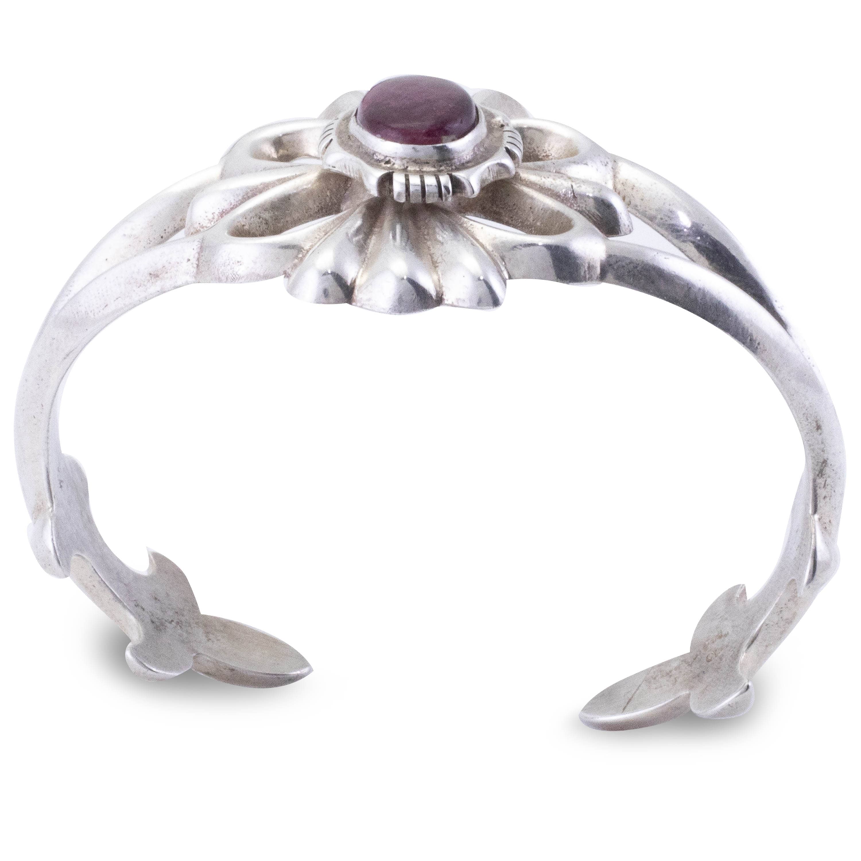 Kalifano Native American Jewelry Robert Chee Navajo Purple Spiny Oyster Shell Flower USA Native American Made 925 Sterling Silver Cuff NAB1500.010