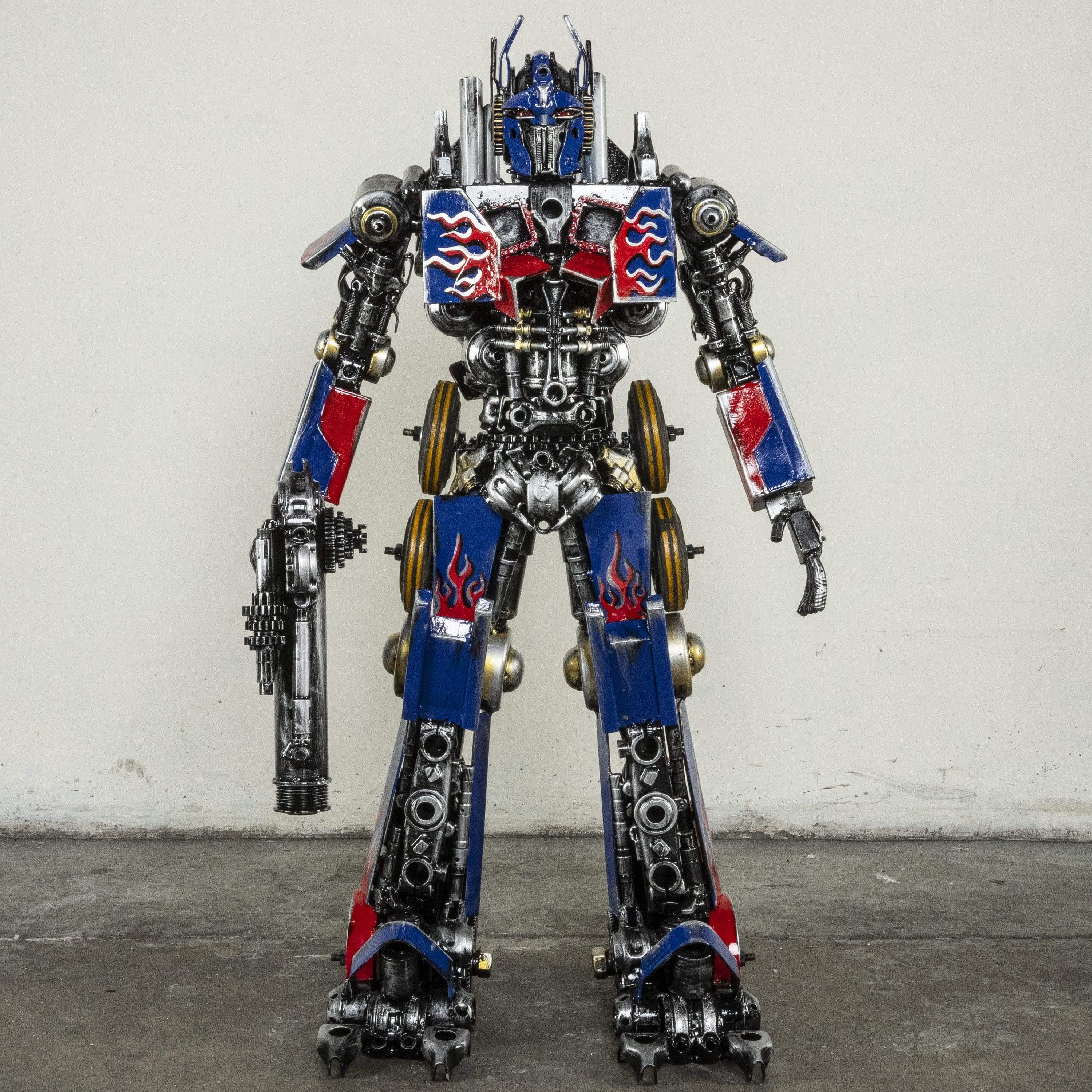 Optimus Prime Transformer Statue