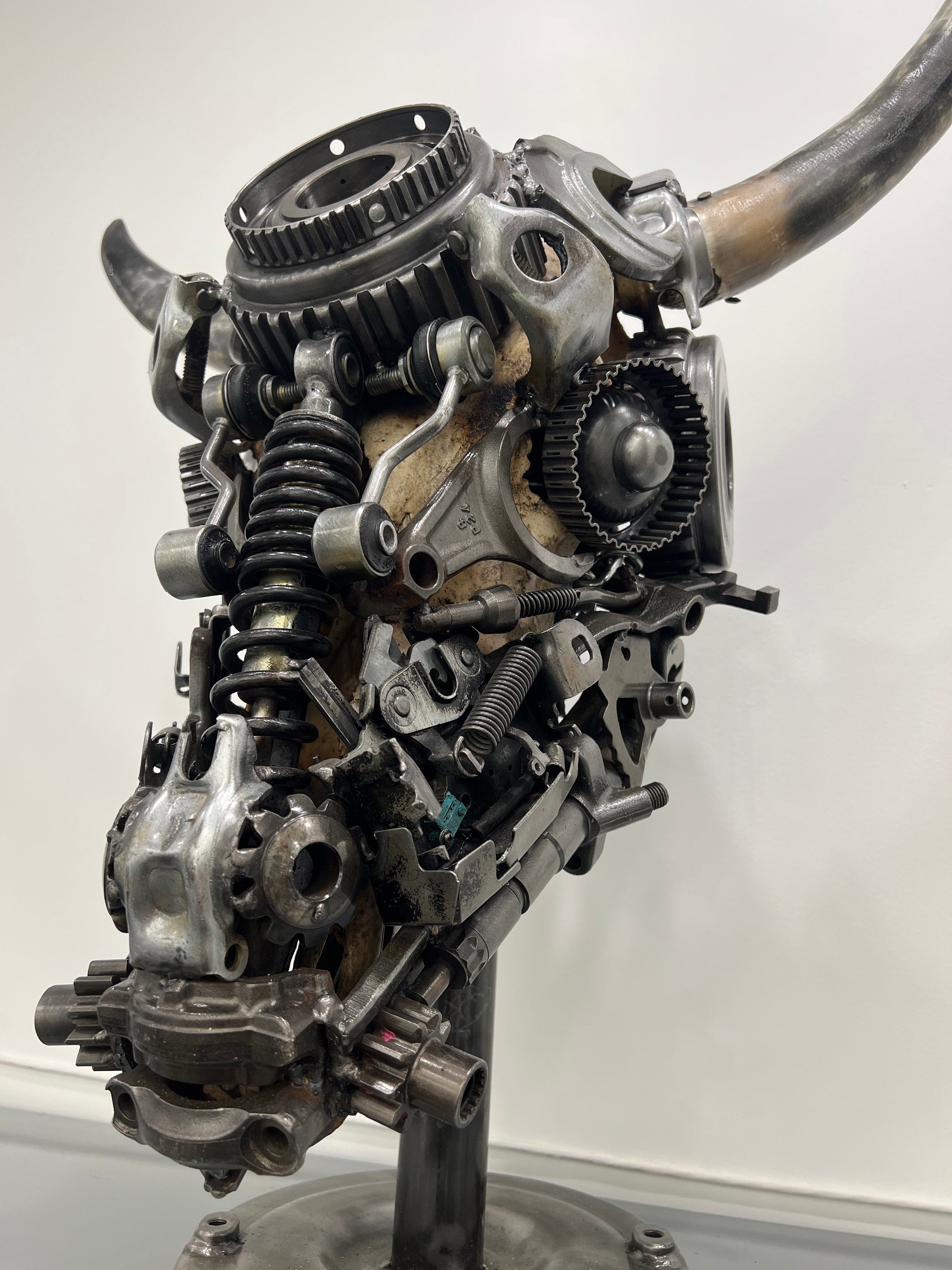 Kalifano Recycled Metal Art Bull Skull Recycled Metal Art Sculpture RMS-BSK-S61