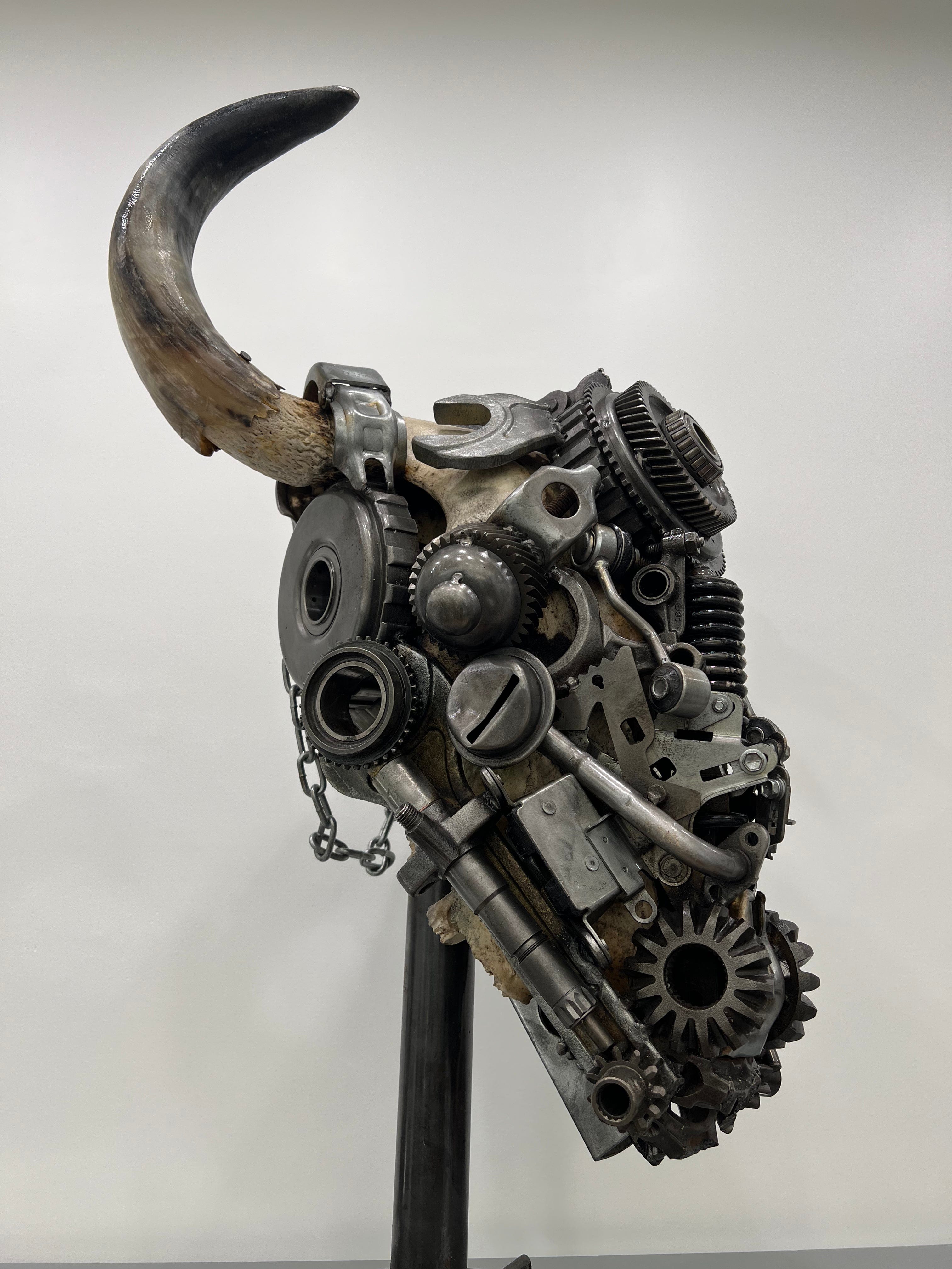 Kalifano Recycled Metal Art Bull Skull Recycled Metal Art Sculpture RMS-BSK-S69