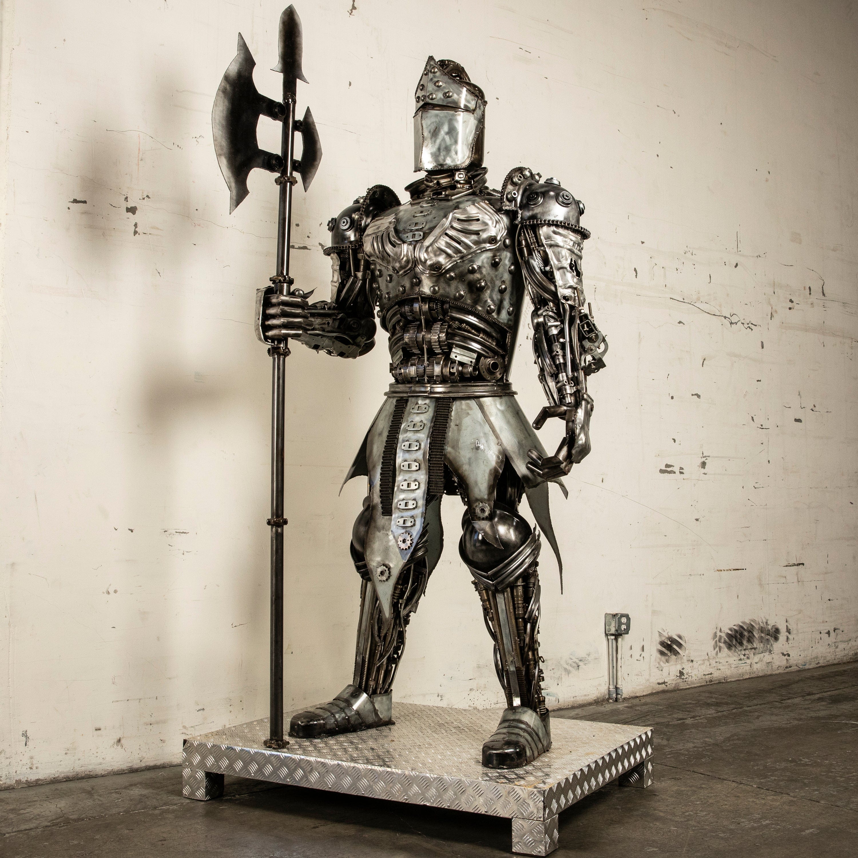 Kalifano Recycled Metal Art Knight Recycled Metal Art Sculpture - 7 ft 6 in Tall RMS-KN230-S10