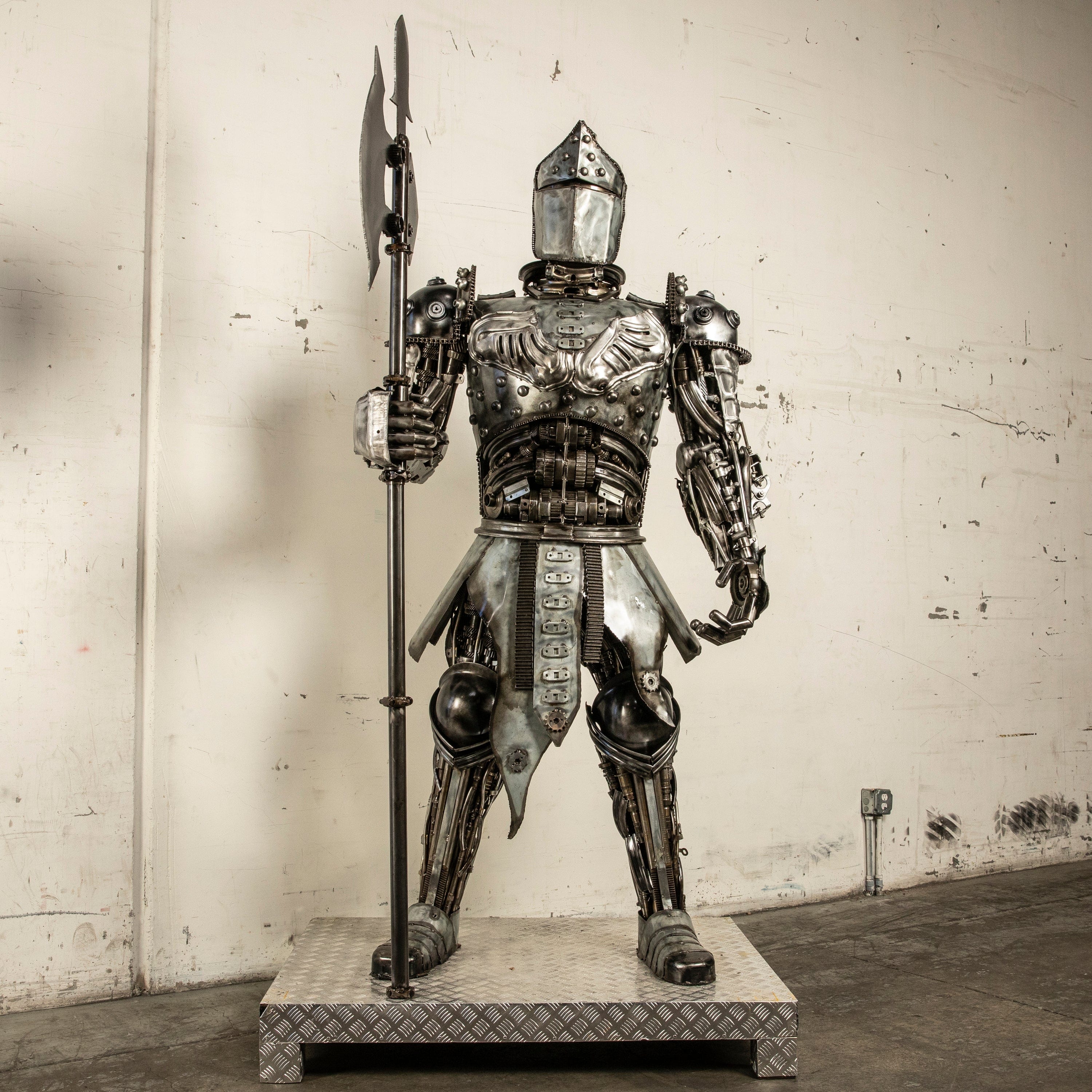 Kalifano Recycled Metal Art Knight Recycled Metal Art Sculpture - 7 ft 6 in Tall RMS-KN230-S10