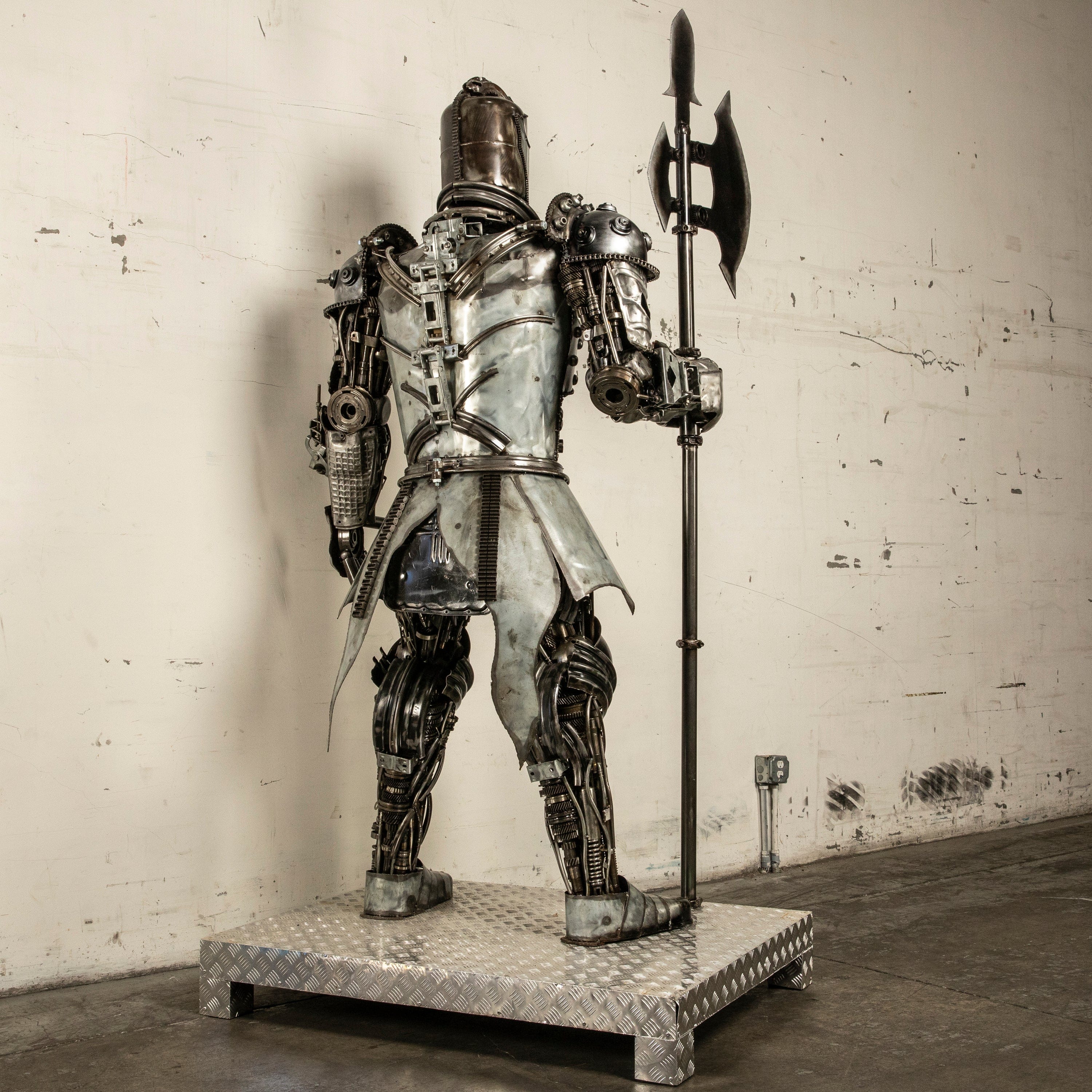 Kalifano Recycled Metal Art Knight Recycled Metal Art Sculpture - 7 ft 6 in Tall RMS-KN230-S10